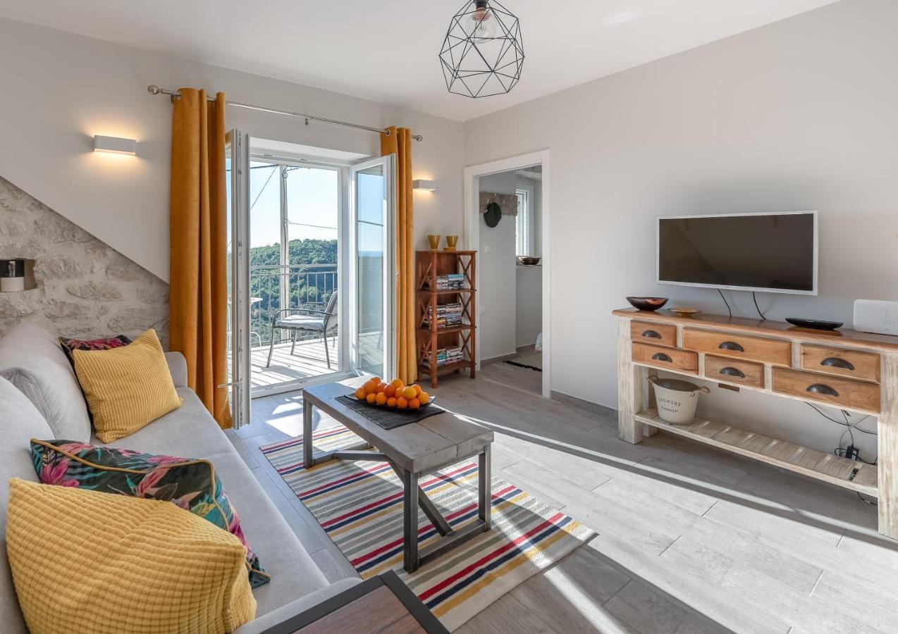 Izabela Apartment With Swimming Pool Babino Polje Exterior foto